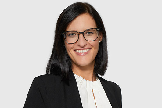 Bettina Dorfer